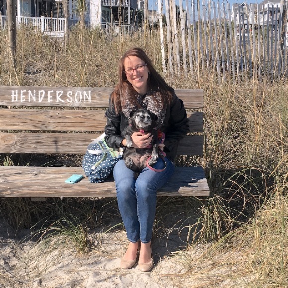 Meet your Posher, Christie - Picture 4 of 4